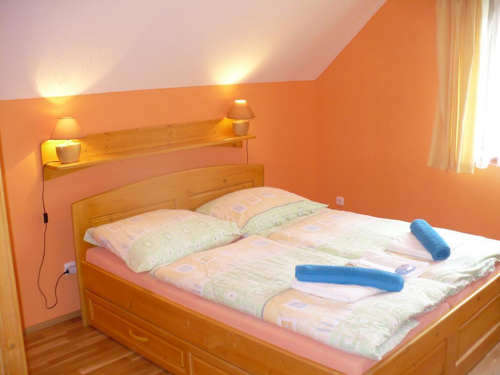 Wellness Chata Kastanek Kvilda Zimmer foto